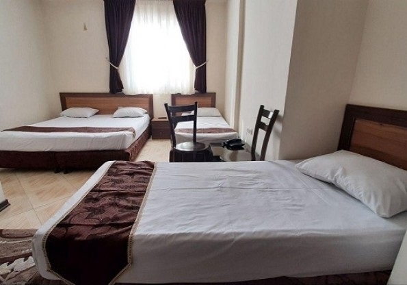 اتاق پنج تخته هتل فرزانگان رضوی مشهد